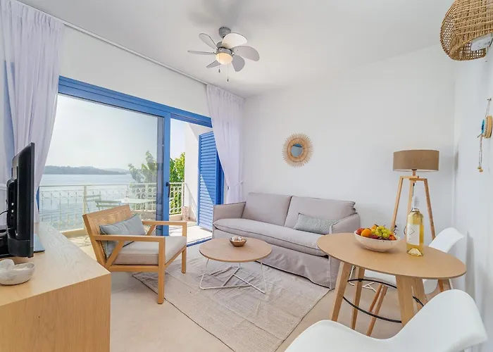 公寓 Greek House Complex A4 *