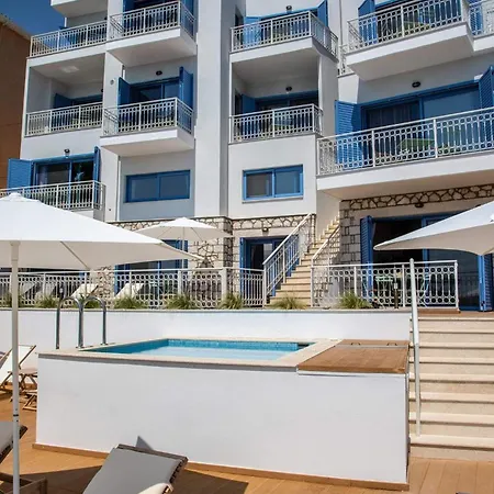 Greek House Complex A4 * نيدري